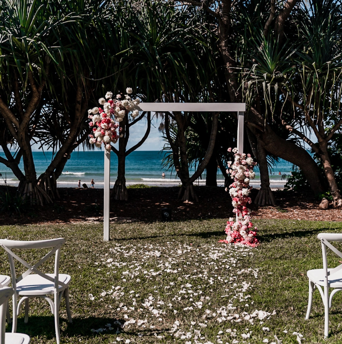 White arbour