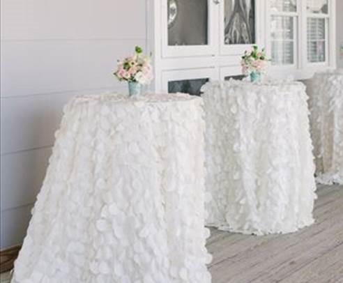 White ruffle tablecloths