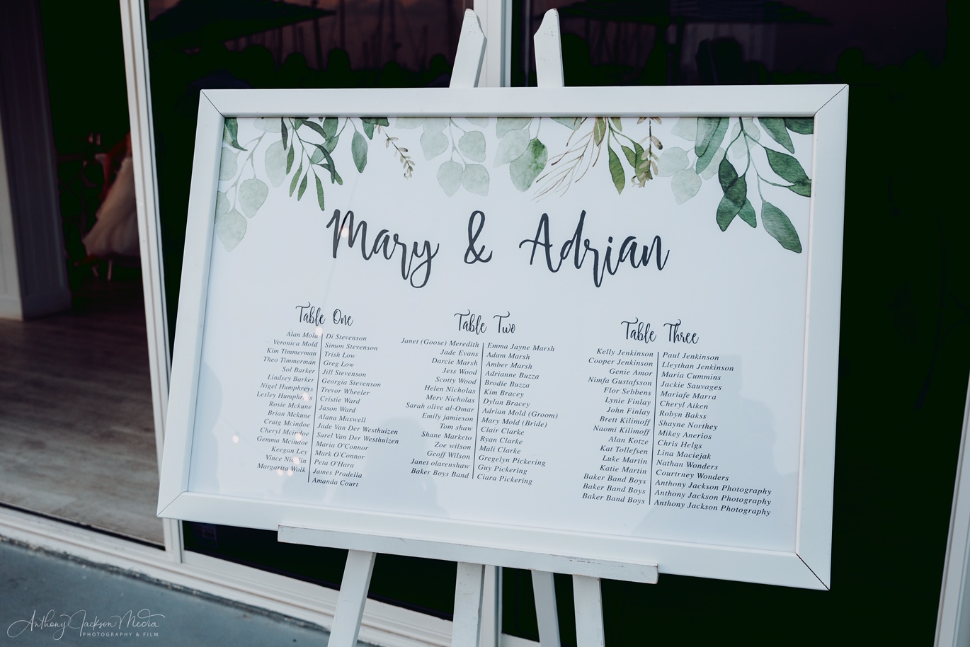 Real-wedding-seating-signs (1)