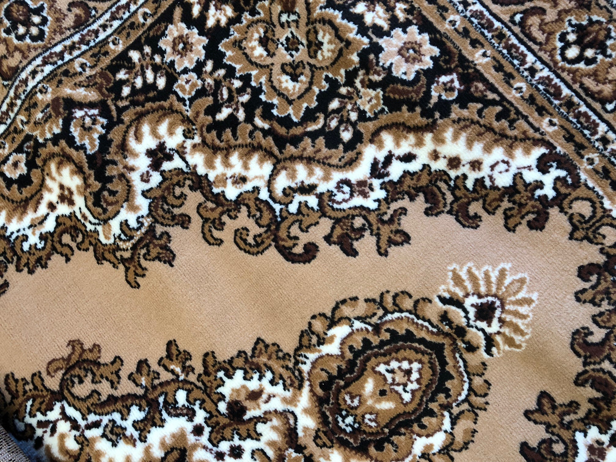 Persian Rug (cream/natural)