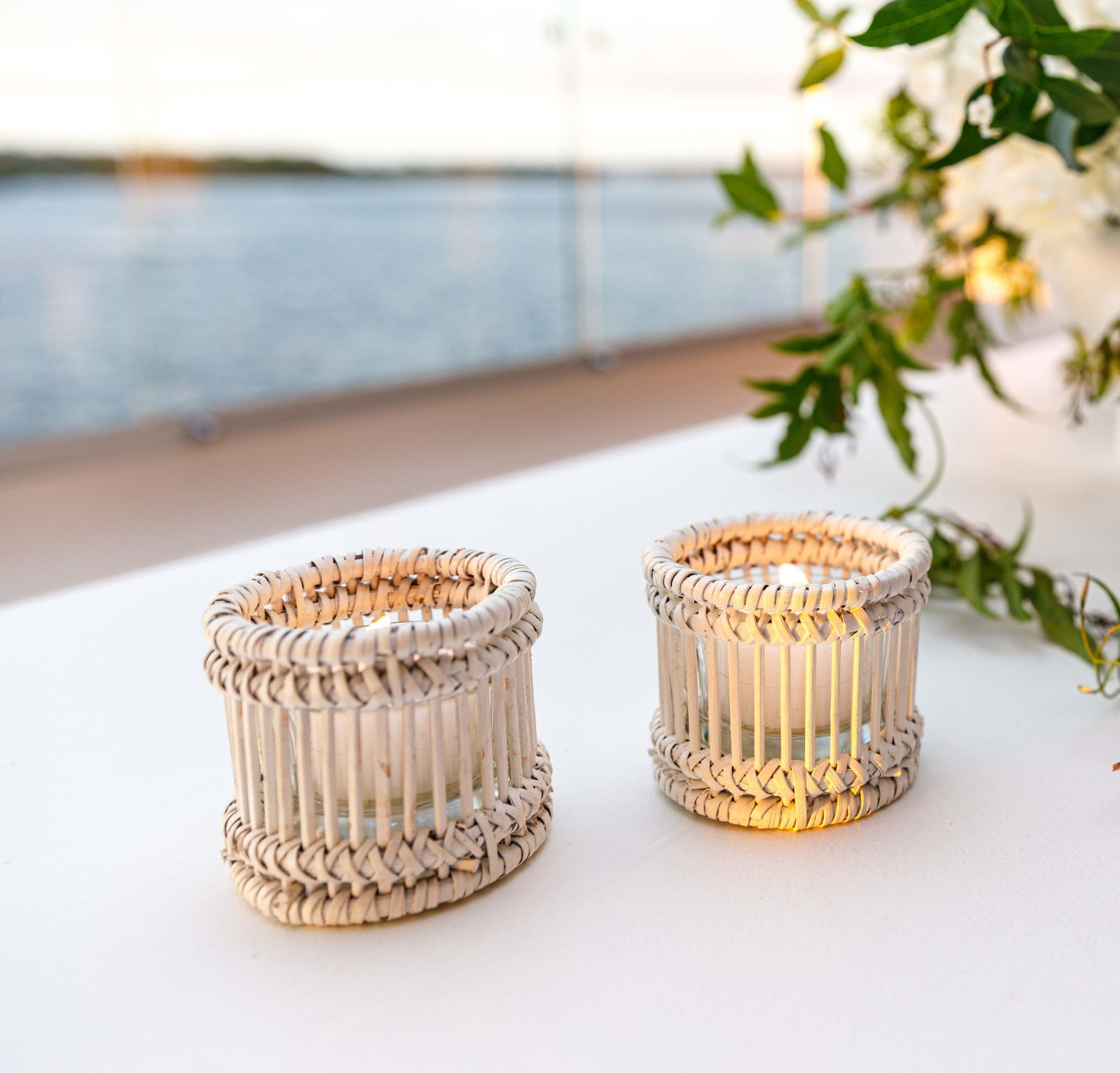 Hire White reed tealight 