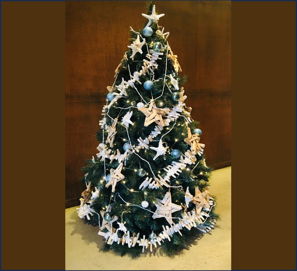 Hire Decorated Coastal Christmas Tree 